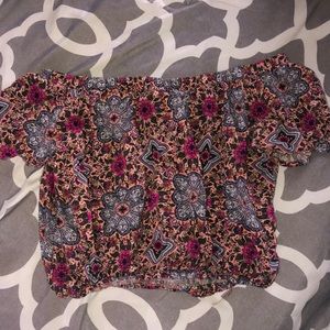 Off the should crop top!